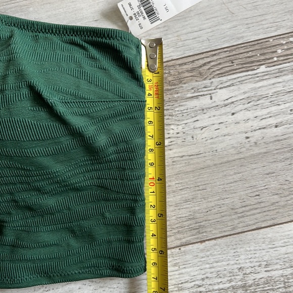 NWT Aerie Emerald Green Textured Halter Top Bathing Suit • L - Picture 4 of 7